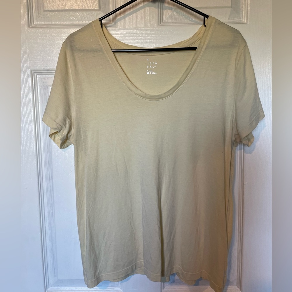 a new day Short Sleeve tee